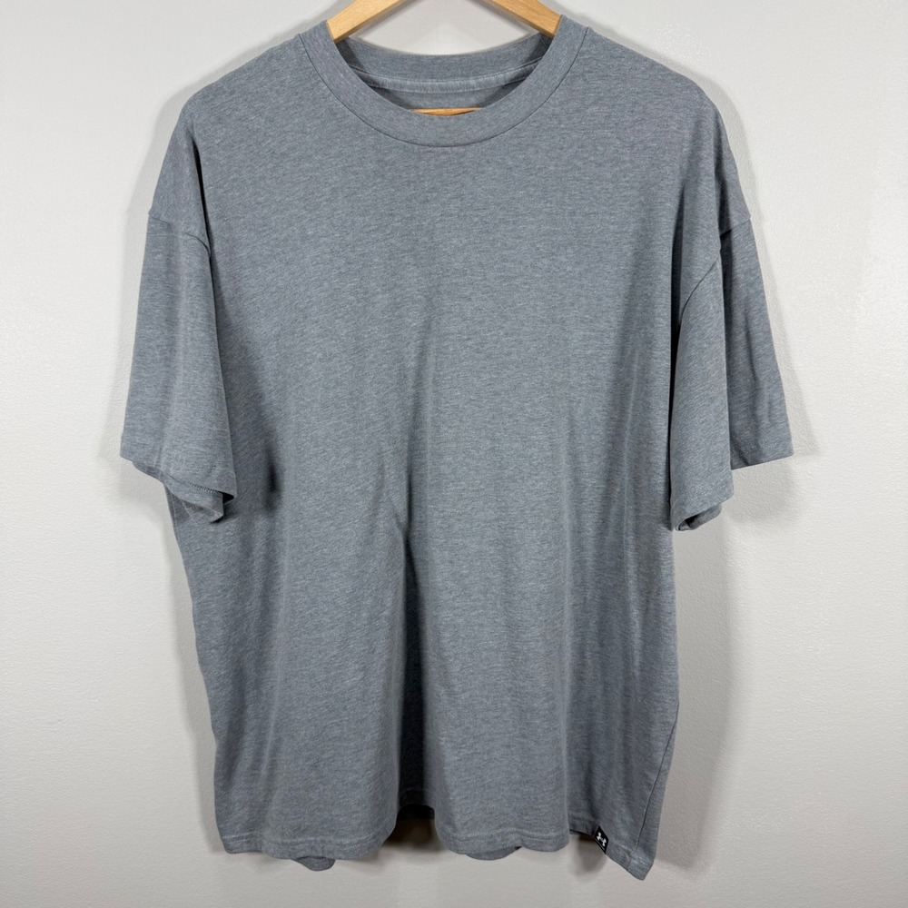 Under Armour Loose Fit Logo Hem T-Shirt Heather Gray - Size Large